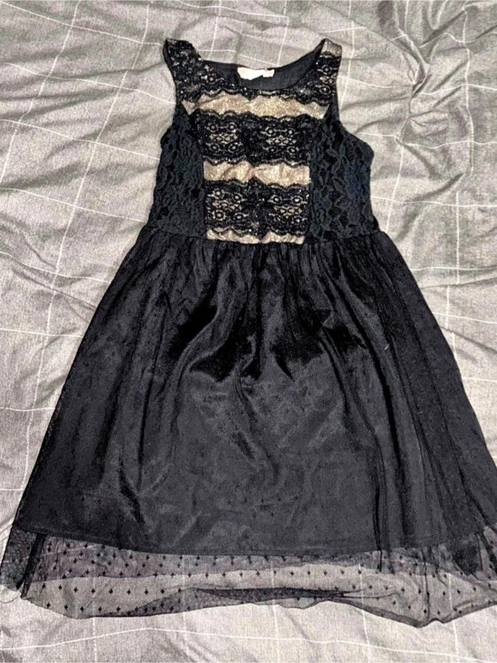 Miss Me Lace Mini Dress in Black Size XL Like New